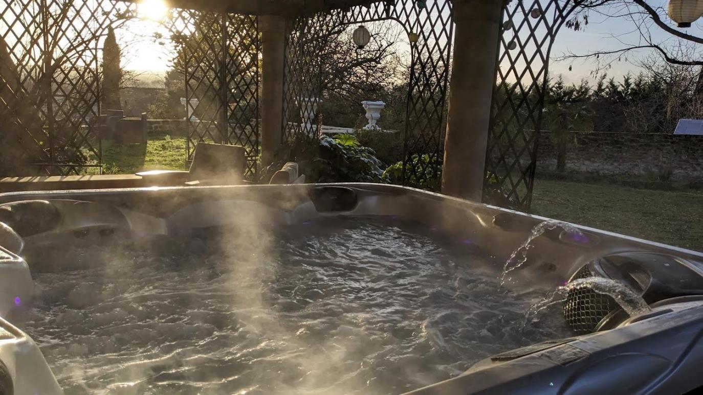 Domaine Les Feuillants Hotell Crouzilles Exteriör bild
