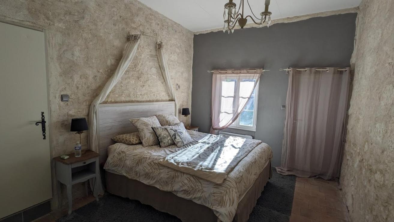 Domaine Les Feuillants Hotell Crouzilles Rum bild